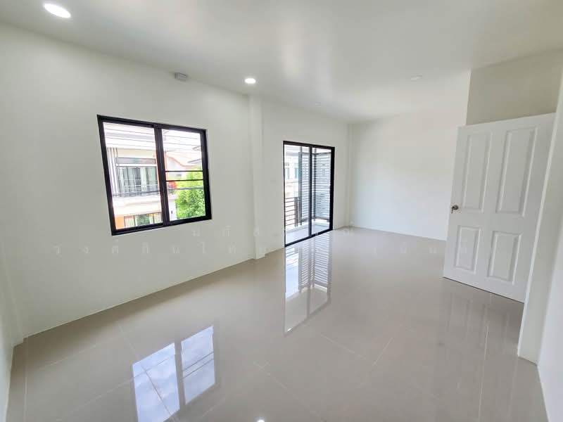 บ้านฟ้าปิยรมย์ พรีเมียร์ พาร์ค เฟส 10 : Baan Fah Piyarom Premier Park Phase 10, ปทุมธานี, บึงคำพร้อย, ลำลูกกา, ปทุมธานี, 100 ตร.ม., ทาวน์เฮ้าส์ ขาย, โดย นภัสศรณ์ วงศ์สินไทยกร (นันท์), 500420273 - DDproperty.com