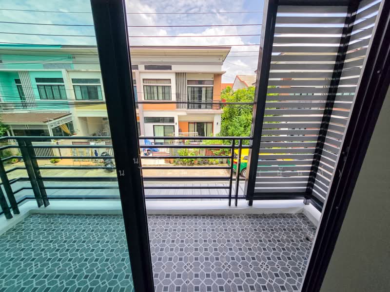 Baan Fah Piyarom Premier Park Phase 10, Pathum Thani, Bung Kham Proi, Lam Luk Ka, Pathum Thani, 3 Bedrooms, 100 sqm, Townhouse For Sale, by นภัสศรณ์ วงศ์สินไทยกร (นันท์), 500420273 - DDproperty.com