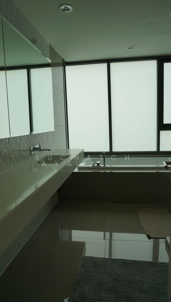 Rhythm Sukhumvit 42, Bangkok, Soi Sukhumvit 42, Sukhumvit Road, Phra Kanong, Khlong Toei, Bangkok, 2 Bedrooms, 80 sqm, Condo For Rent, by Suchatchaya Supawachiranant, 500420281 - DDproperty.com