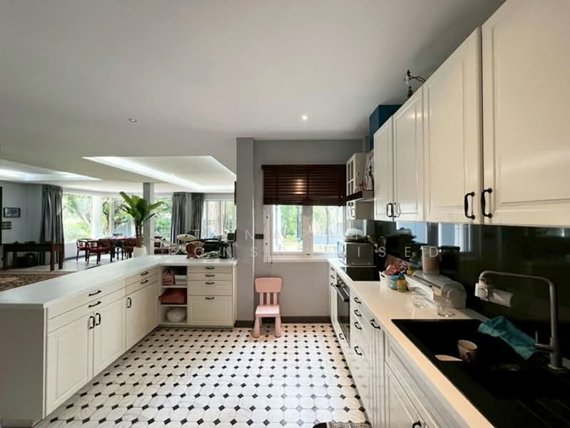 Sukhumvit Garden City 2, Bangkok, Bang Chak, Phra Khanong, Bangkok, 5 Bedrooms, 220 sqm, Single Detached House For Rent, by Tanapat Sakonsontised, 500420316 - DDproperty.com