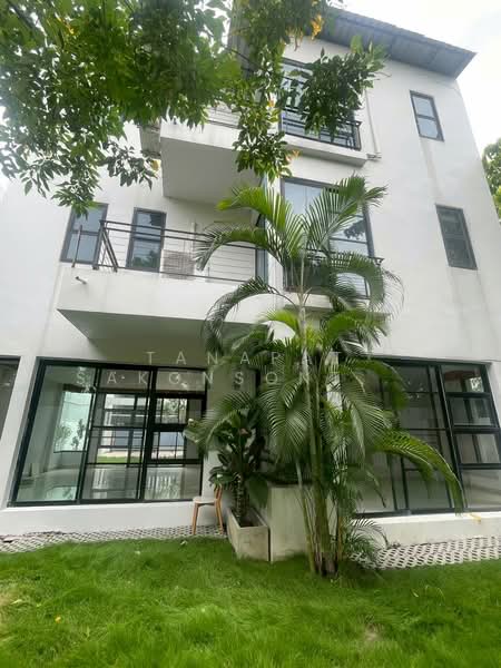 undefined, Bangkok, Khlong Tan Nua, Watthana, Bangkok, 4 Bedrooms, 382 sqm, Single Detached House For Rent, by Tanapat Sakonsontised, 500420321 - DDproperty.com