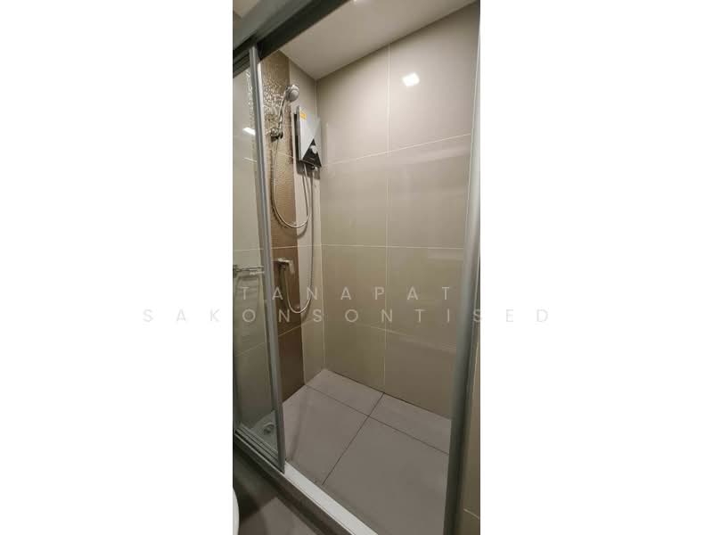 IDEO Sathorn-Wongwian Yai, Bangkok, 219 Soi Krung Thonburi 1, Khlong Ton Sai, Khlong San, Bangkok, Studio, 27 sqm, Condo For Sale, by Tanapat Sakonsontised, 500420326 - DDproperty.com
