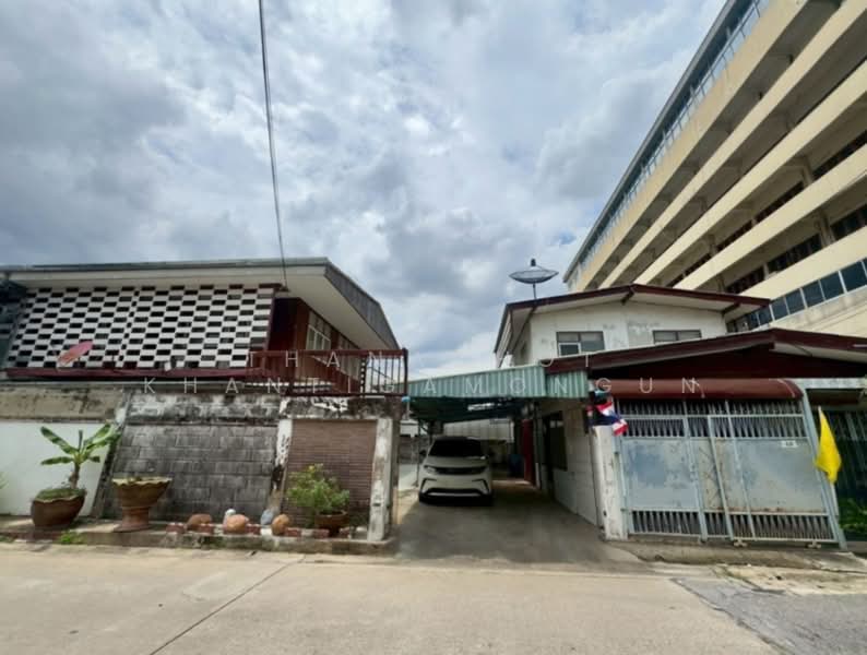 Studio House, Bangkok, Arun Amarin, Bangkok Noi, Bangkok, Studio, 47 sqm, Single Detached House For Sale, by Thanachot Khantigamongun, 500420364 - DDproperty.com
