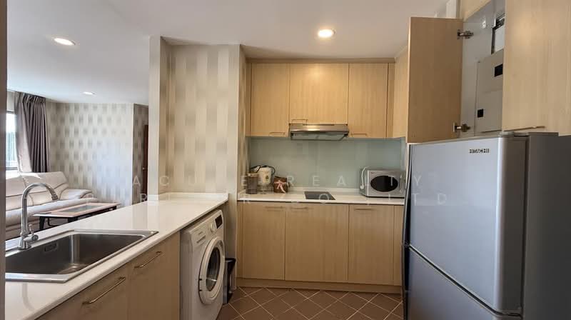 Sukhumvit Park, Bangkok, 27 Soi Sukhumvit 10, Khlong Toei, Bangkok, 2 Bedrooms, 67 sqm, Condo For Sale, by Acute Realty Partner Co.,Ltd., 500420420 - DDproperty.com