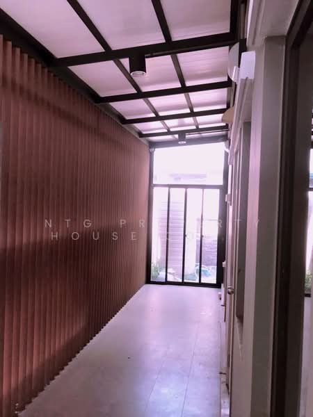 Passorn Wongwaen-Ramintra, Bangkok, Ring Road, Khan Na Yao, Khan Na Yao, Bangkok, 4 Bedrooms, 260 sqm, Single Detached House For Rent, by NTG Property House Co.,Ltd., 500420427 - DDproperty.com