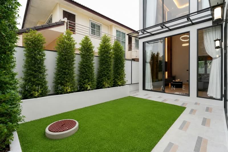 Modern Pool villa House, Chiang Mai, San Sai Noi, San Sai, Chiang Mai, 5 Bedrooms, 420 sqm, Villa For Sale, by Pharita Chaimanee, 500420454 - DDproperty.com