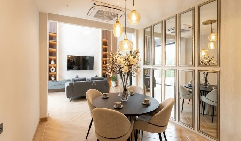 Modern Pool villa House, Chiang Mai, San Sai Noi, San Sai, Chiang Mai, 5 Bedrooms, 420 sqm, Villa For Sale, by Pharita Chaimanee, 500420454 - DDproperty.com