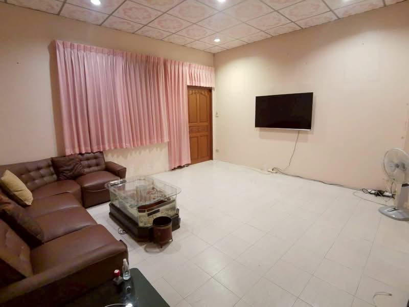 ทาวน์เฮ้าส์ 5-ห้องนอน, กรุงเทพ, บางแค, กรุงเทพ, 180 ตร.ม., ทาวน์เฮ้าส์ ให้เช่า, โดย Settawut Leenavong, 500420461 - DDproperty.com