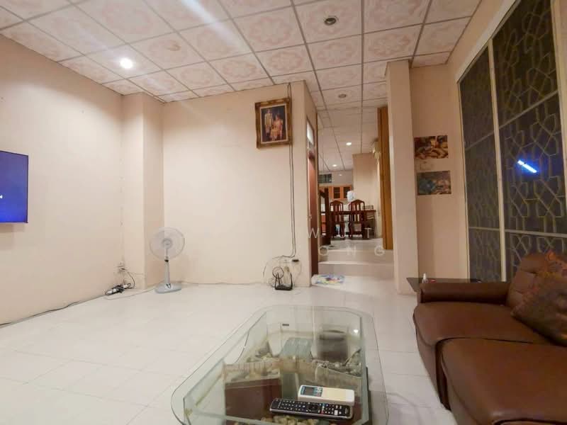 5-BR Townhouse, Bangkok, Bang Khae, Bangkok, 5 Bedrooms, 180 sqm, Townhouse For Rent, by Settawut Leenavong, 500420461 - DDproperty.com
