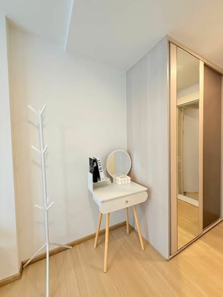 Chewathai Hallmark Ladprao-Chokchai 4, Bangkok, 959 Sangkhom Songkhor Road, Saphan Song, Wang Thonglang, Bangkok, 1 Bedroom, 40 sqm, Condo For Rent, by Patcharames Pattharapornviboon, 500420505 - DDproperty.com