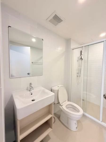 Chewathai Hallmark Ladprao-Chokchai 4, Bangkok, 959 Sangkhom Songkhor Road, Saphan Song, Wang Thonglang, Bangkok, 1 Bedroom, 40 sqm, Condo For Rent, by Patcharames Pattharapornviboon, 500420505 - DDproperty.com