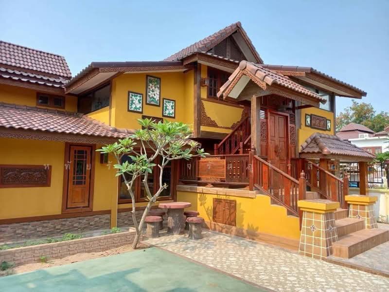 บ้านสวยหลังใหญ่ บ้านร้องเรือคำ ปากซอยมี ศูนย์เวชศาสตร์ผู้สูงอายุ ใกล้แยกแอร์พอร์ต เชียงใหม่, เชียงใหม่, เชียงใหม่-หางดง, ป่าแดด, เมืองเชียงใหม่, เชียงใหม่, 280 ตร.ม., บ้านเดี่ยว ขาย, โดย หทัยรัตน์ จรัสอุไรสิน, 500420569 - DDproperty.com