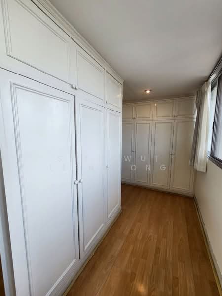 Tai Ping Towers, Bangkok, 582 Soi Sukhumvit 63, Khlong Tan Nua, Watthana, Bangkok, 4 Bedrooms, 252 sqm, Condo For Rent, by Settawut Leenavong, 500420597 - DDproperty.com