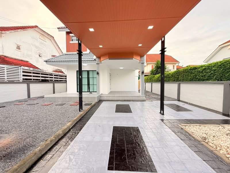 Baan Parkway Home, Bangkok, Soi Ratphatthana 22, Saphan Sung, Bangkok, 4 Bedrooms, 200 sqm, Single Detached House For Sale, by นภัสศรณ์ วงศ์สินไทยกร (นันท์), 500420607 - DDproperty.com