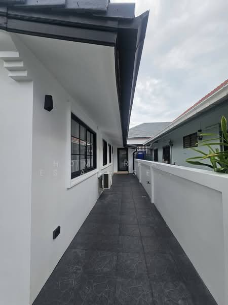 Permsub Village, Chon Buri (Pattaya), Nong Pru, Bang Lamung (Pattaya), Chon Buri (Pattaya), 3 Bedrooms, 150 sqm, Single Detached House For Sale, by HOME Real Estate Service, 500420714 - DDproperty.com