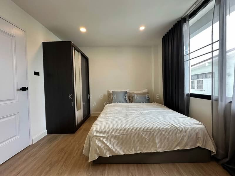 ทาวน์เฮ้าส์ 3-ห้องนอน, กรุงเทพ, ลาดพร้าว, กรุงเทพ, 204 ตร.ม., ทาวน์เฮ้าส์ ขาย, โดย Kingmanee Thaowong, 500420732 - DDproperty.com
