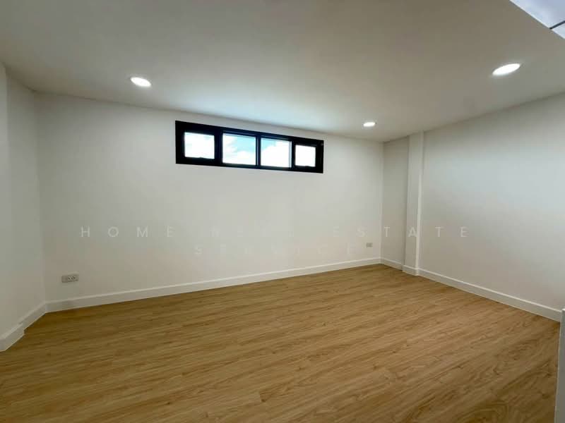 Baan Saranon Pak Kret, Nonthaburi, Saranon Housing, Pak Kret, Nonthaburi, 4 Bedrooms, 72 sqm, Townhouse For Sale, by HOME Real Estate Service, 500420735 - DDproperty.com