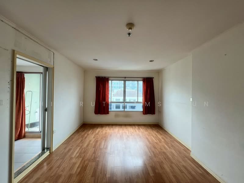 Lumpini Ville Ramkhamhaeng 44, Bangkok, - Ramkamhang Road, Hua Mak, Bang Kapi, Bangkok, Studio, 30 sqm, Condo For Sale, by Thitirut Jamsuvun, 500420786 - DDproperty.com