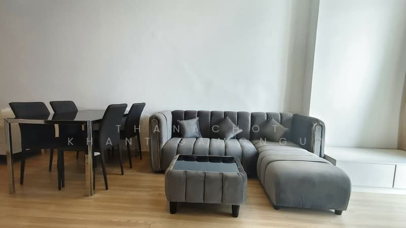 Sky Walk Residences, Bangkok, 1599 Sukhumvit Road, Phra Kanong Nua, Watthana, Bangkok, 1 Bedroom, 50 sqm, Condo For Rent, by Thanachot Khantigamongun, 500420805 - DDproperty.com