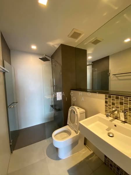 Urbano Absolute Sathon-Taksin, Bangkok, 345 Charoen Nakhon 14/2 Alley, Khlong Ton Sai, Khlong San, Bangkok, 1 Bedroom, 38 sqm, Condo For Rent, by Thanachot Khantigamongun, 500420874 - DDproperty.com