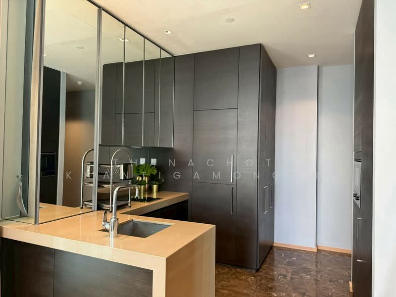 28 Chidlom, Bangkok, 28 Chit Lom Alley, Lumphini, Pathum Wan, Bangkok, 1 Bedroom, 55 sqm, Condo For Rent, by Thanachot Khantigamongun, 500420895 - DDproperty.com