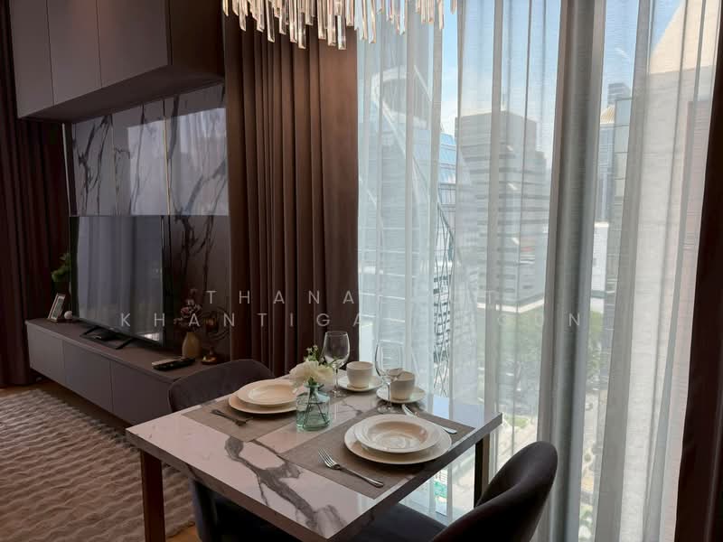 28 Chidlom, Bangkok, 28 Chit Lom Alley, Lumphini, Pathum Wan, Bangkok, 1 Bedroom, 55 sqm, Condo For Rent, by Thanachot Khantigamongun, 500420895 - DDproperty.com