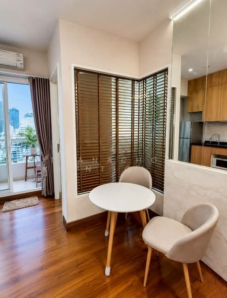 Ivy Sathorn 10 : ไอวี่ สาทร 10, กรุงเทพ, 88 ซอยสาทร 12 ถนนสาทร, สีลม, บางรัก, กรุงเทพ, 40 ตร.ม., คอนโด ให้เช่า, โดย Thanachot Khantigamongun, 500420907 - DDproperty.com