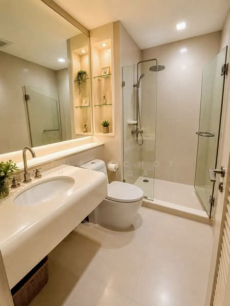 Ivy Sathorn 10, Bangkok, 88 Soi Sathorn 12, Sathorn Road, Silom, Bang Rak, Bangkok, 1 Bedroom, 40 sqm, Condo For Rent, by Thanachot Khantigamongun, 500420907 - DDproperty.com