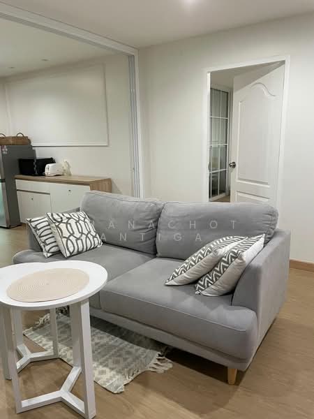 Regent Home 7/1, Bangkok, Soi Sanphawut 2, Bang Na Road, Bang Na, Bangkok, 2 Bedrooms, 64 sqm, Condo For Rent, by Thanachot Khantigamongun, 500420913 - DDproperty.com