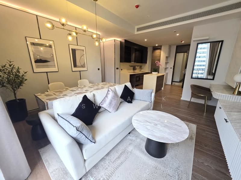 Muniq Langsuan, Bangkok, Soi Tonson, Lumphini, Pathum Wan, Bangkok, 2 Bedrooms, 86 sqm, Condo For Rent, by Jomchanok Aswavibul, 500420920 - DDproperty.com