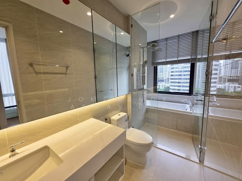 Muniq Langsuan, Bangkok, Soi Tonson, Lumphini, Pathum Wan, Bangkok, 2 Bedrooms, 86 sqm, Condo For Rent, by Jomchanok Aswavibul, 500420920 - DDproperty.com