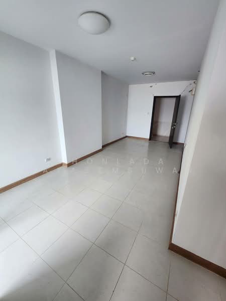 Supalai Park Ratchayothin, Bangkok, Ratchadaphisek Road, Lat Yao, Chatuchak, Bangkok, 1 Bedroom, 49 sqm, Condo For Sale, by Chonlada Nakasemsuwan, 500420934 - DDproperty.com