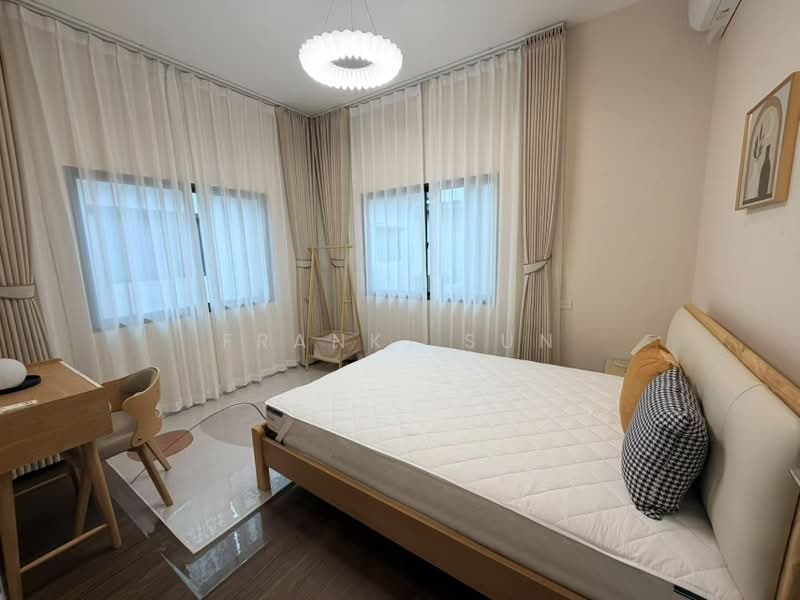 Bangkok Boulevard Bangna-Srinakarin, Samut Prakan, 168 95 Moo 2 Namdang-Bangplee Rd, Bang Kaeo, Bang Plee, Samut Prakan, 4 Bedrooms, 232 sqm, Villa For Rent, by Frank. Sun, 500420965 - DDproperty.com