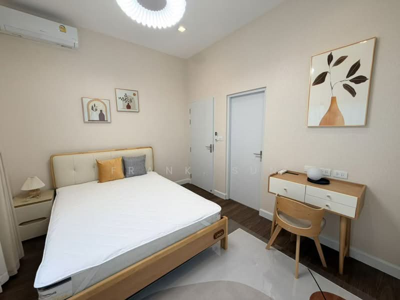 Bangkok Boulevard Bangna-Srinakarin, Samut Prakan, 168 95 Moo 2 Namdang-Bangplee Rd, Bang Kaeo, Bang Plee, Samut Prakan, 4 Bedrooms, 232 sqm, Villa For Rent, by Frank. Sun, 500420965 - DDproperty.com