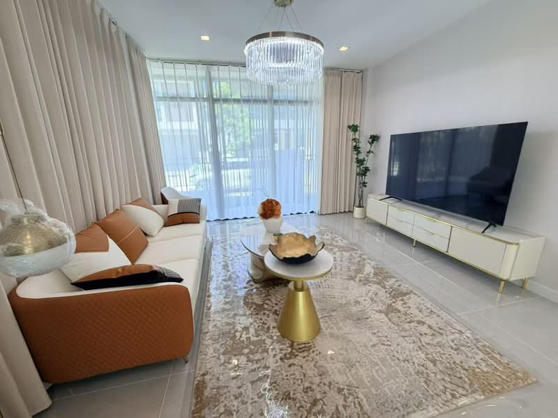 Bangkok Boulevard Bangna-Srinakarin, Samut Prakan, 168 95 Moo 2 Namdang-Bangplee Rd, Bang Kaeo, Bang Plee, Samut Prakan, 4 Bedrooms, 299 sqm, Villa For Rent, by Frank. Sun, 500420973 - DDproperty.com