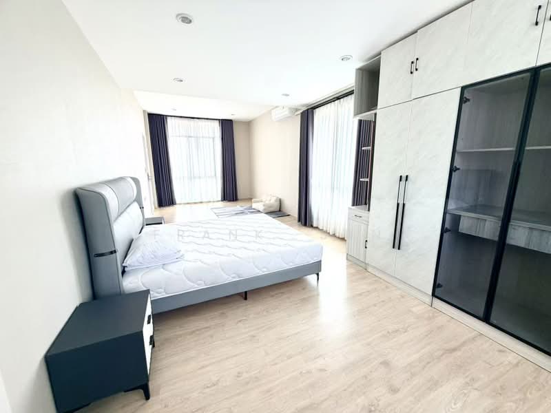 Estara Haven Pattanakan 20, Bangkok, Phatthanakan 20, Phatthanakan Road, Suan Luang, Bangkok, 3 Bedrooms, 230 sqm, Townhouse For Rent, by Frank. Sun, 500420975 - DDproperty.com