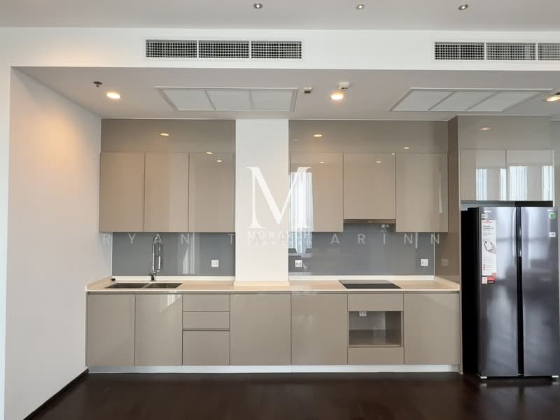 Whizdom Essence, Bangkok, 5 Piyabutr 1 Alley, Bang Chak, Phra Khanong, Bangkok, 4 Bedrooms, 202 sqm, Condo For Rent, by Ryan Tarrarinn, 500420978 - DDproperty.com