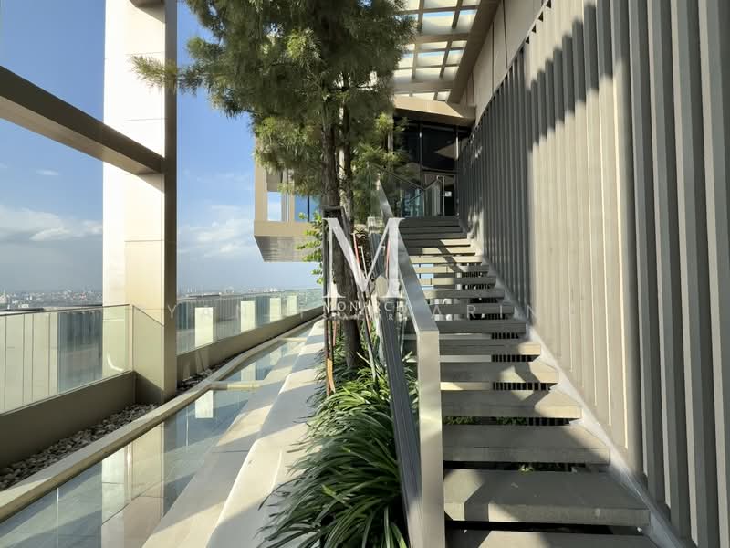 Whizdom Essence, Bangkok, 5 Piyabutr 1 Alley, Bang Chak, Phra Khanong, Bangkok, 4 Bedrooms, 202 sqm, Condo For Rent, by Ryan Tarrarinn, 500420978 - DDproperty.com