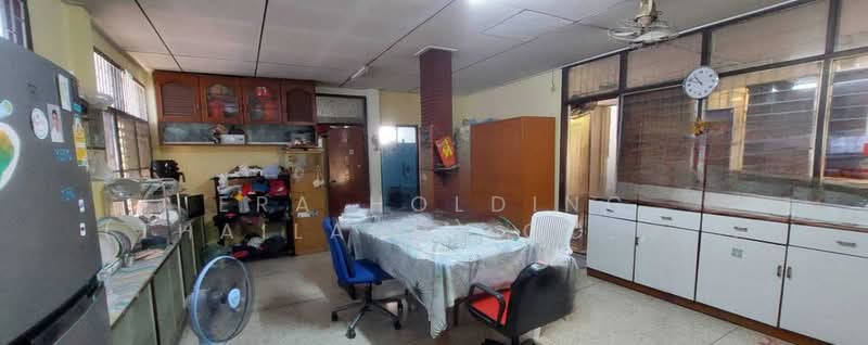 ทำเลศักยภาพ ประชาชื่น 4 แยก 1-2, Bangkok, Bang Sue, Bangkok, 7 Bedrooms, 150 sqm, Single Detached House For Sale, by ERA Holding (Thailand) Co., Ltd., 500421013 - DDproperty.com