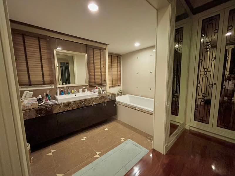 The Palazzo Sathorn, Bangkok, Kanlapaphruek Road, Bangkhuntien, Chom Thong, Bangkok, 4 Bedrooms, 440 sqm, Single Detached House For Sale, by Pemika Aukkaraleekul, 500421102 - DDproperty.com