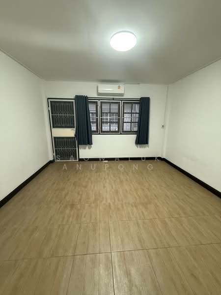 แกรนด์ วิลเลจ ลาดพร้าว 71, Bangkok, Wang Thonglang, Bangkok, 2 Bedrooms, 100 sqm, Townhouse For Sale, by Saowaluk Anupong, 500421118 - DDproperty.com