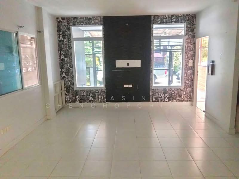 undefined, Bangkok, Saen Sab, Min Buri, Bangkok, 3 Bedrooms, 150 sqm, Townhouse For Sale, by Suthasinee Chenchopching, 500421130 - DDproperty.com