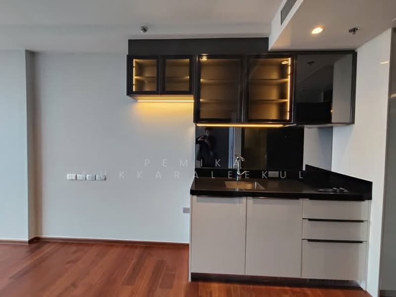 One Altitude Charoenkrung, Bangkok, 98 1 Chan Rd, Wat Prayakrai, Bang Kho Laem, Bangkok, 1 Bedroom, 31 sqm, Condo For Sale, by Pemika Aukkaraleekul, 500421142 - DDproperty.com
