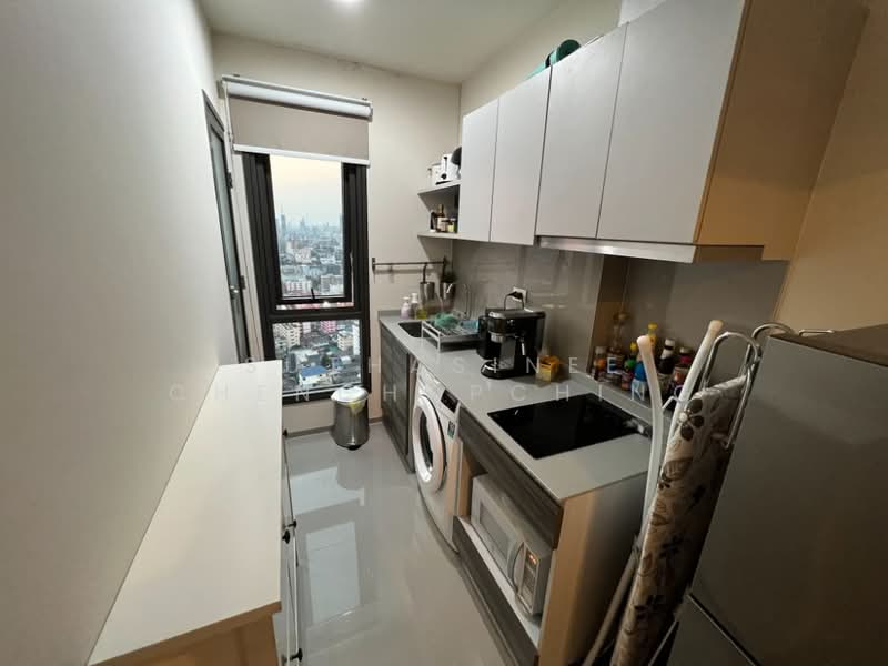 Centric Ratchada-Huai Khwang, Bangkok, Ratchadapisek Road, Huai Khwang, Bangkok, 1 Bedroom, 27 sqm, Condo For Sale, by Suthasinee Chenchopching, 500421168 - DDproperty.com