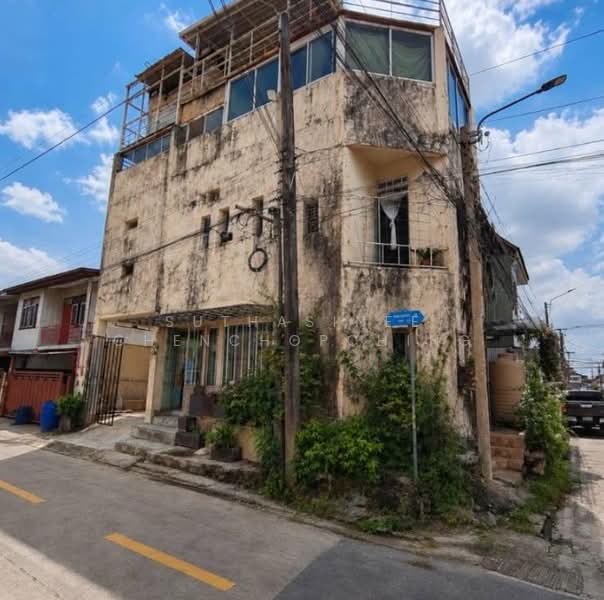 ทาวน์เฮ้าส์ 3-ห้องนอน, กรุงเทพ, จันทรเกษม, จตุจักร, กรุงเทพ, 153 ตร.ม., ทาวน์เฮ้าส์ ขาย, โดย Suthasinee Chenchopching, 500421180 - DDproperty.com