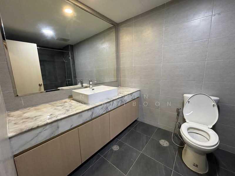 Bangkok River Marina, Bangkok, 266 Charan Sanitwong Rd., Bang Phlat, Bangkok, 3 Bedrooms, 185 sqm, Condo For Rent, by Nakarin Sookpaiboon, 500421191 - DDproperty.com