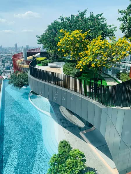 XT Huaikhwang, Bangkok, 244 Ratchadaphisek Road, Huai Khwang, Bangkok, 1 Bedroom, 35 sqm, Condo For Rent, by Vichai Annavakulthorn, 500421197 - DDproperty.com