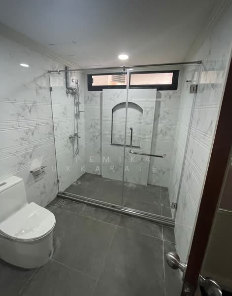 Wattana Heights, Bangkok, Sukhumvit Road, Khlongtoei Nua, Watthana, Bangkok, 3 Bedrooms, 335 sqm, Condo For Sale, by Pemika Aukkaraleekul, 500421205 - DDproperty.com