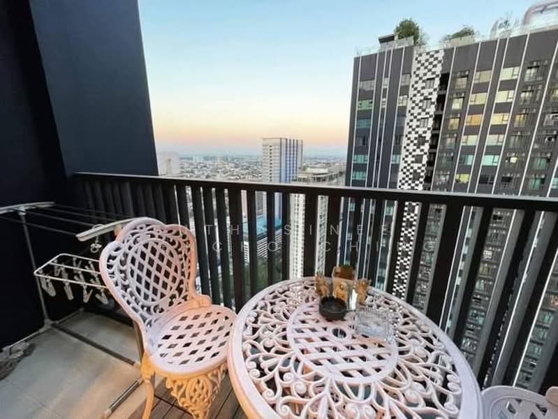 Life Ladprao, Bangkok, 992 Ladprao Road, Jom Phon, Chatuchak, Bangkok, 2 Bedrooms, 50 sqm, Condo For Sale, by Suthasinee Chenchopching, 500421208 - DDproperty.com