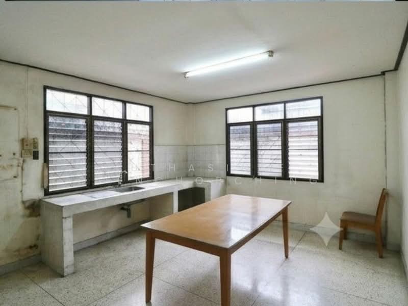 บ้าน 10-ห้องนอน, กรุงเทพ, นวมินทร์, บึงกุ่ม, กรุงเทพ, 300 ตร.ม., บ้านเดี่ยว ขาย, โดย Suthasinee Chenchopching, 500421221 - DDproperty.com